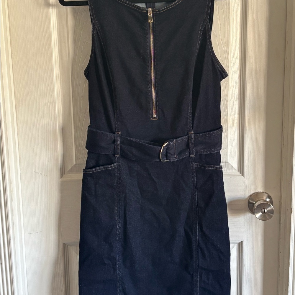Stylish Denim Sleeveless Dress with Belt